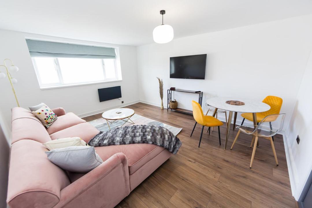 Coastline Villas - Heart Of Redcar 1 & 2 Bed New Apartments, Ideal For Contractors And Holidayers Екстериор снимка